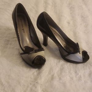 Black and grey ombre heels